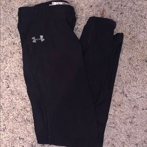 Black Under Armour leggings